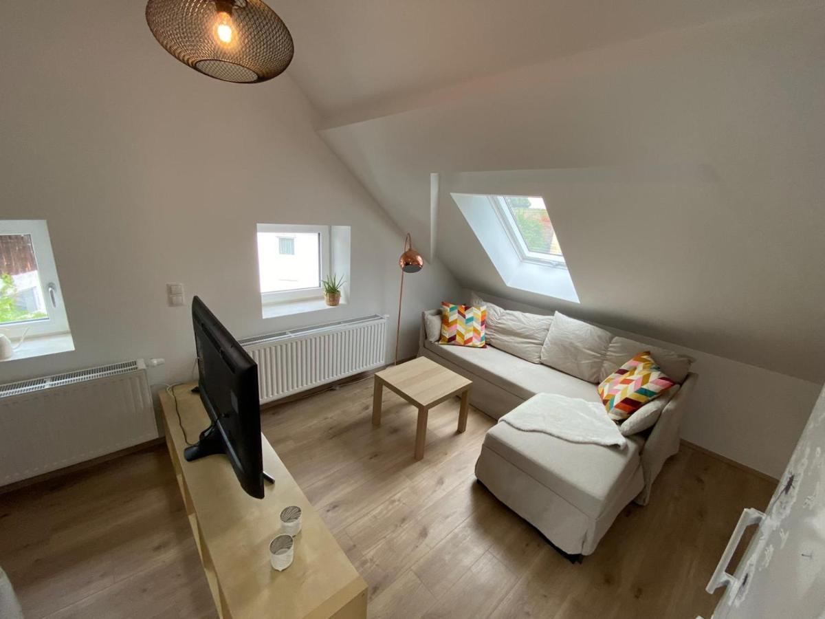 Helle 2 Zi. Wohnung Naehe Flughafen Muenchen Haimhausen (Bavaria) Exterior foto